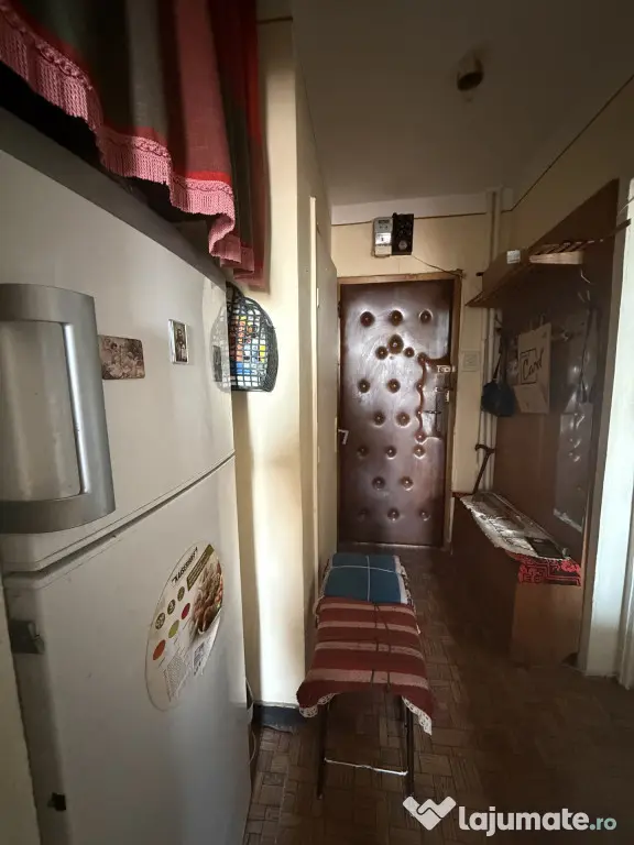 Apartament cu 2 camere, semidecomandat, etaj 6 din 10 - Sagu - Timisoara (Timis)