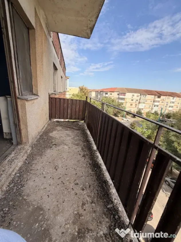 Apartament 3 camere, decomandat, 69 mp utili, etaj 4 -Soarel - Timisoara (Timis)