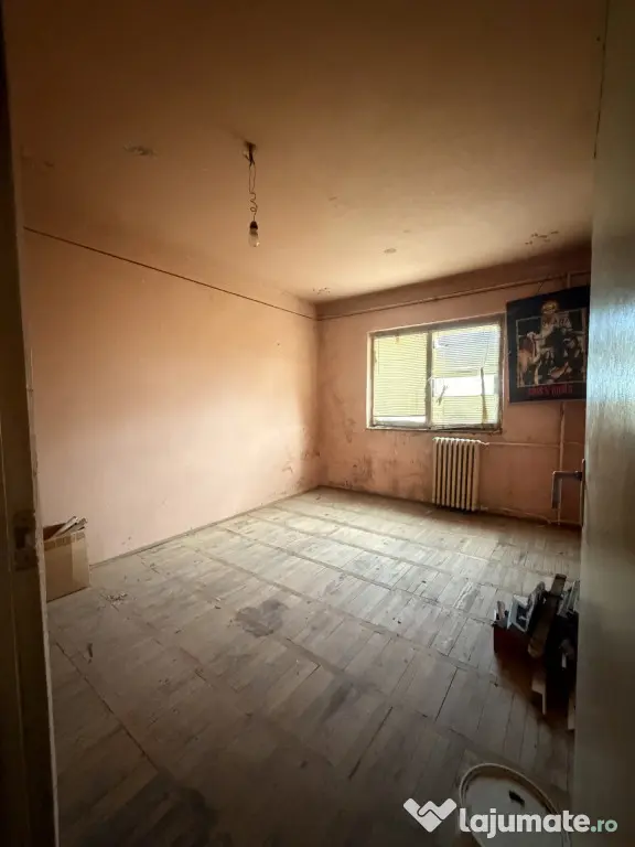 Apartament 3 camere, decomandat, 69 mp utili, etaj 4 -Soarel - Timisoara (Timis)