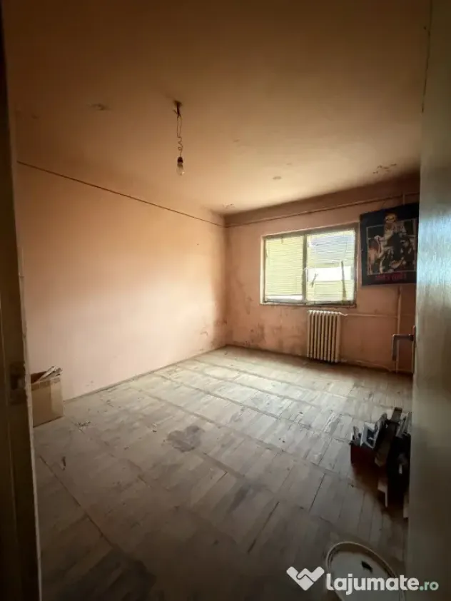 Apartament 3 camere, decomandat, 69 mp utili, etaj 4 -Soarel - Timisoara (Timis)