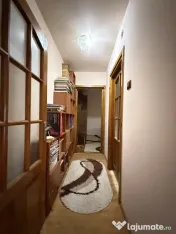 Apartament 4 camere, semidecomandat, etaj 3, zona Dacia 