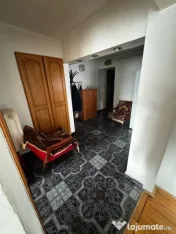 Apartament 3 camere la strada Grivita 