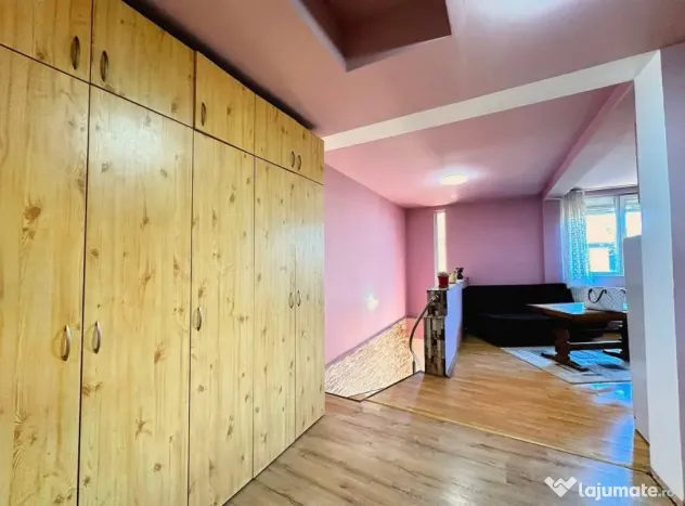 Casa individuala,5 camere,113 mp, 180 teren, mobilata - zona - Timisoara (Timis)