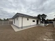 COMISION 0%Casa individuala, 4 camere, 450mp teren-Sanmihaiu 