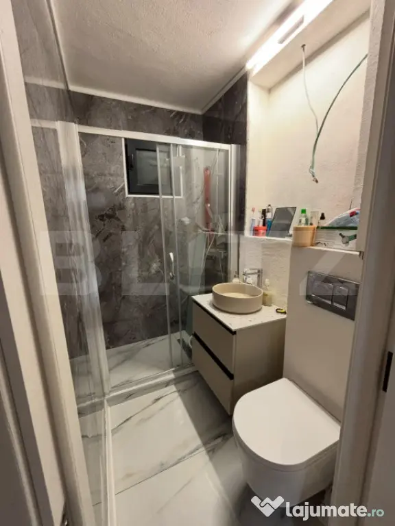 Apartament Sacele, 2 camere, renovat si mobilat - Sacele (Brasov)