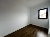 Duplex despărțit prin camera tehnica-Zona Centrala - Dumbr 