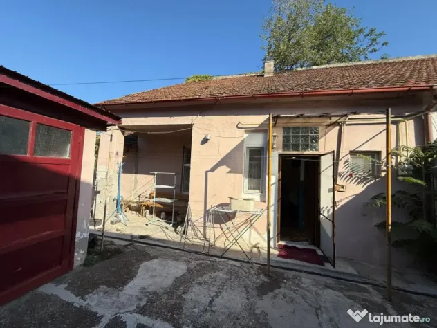 Casa cu 2 camere, curte comuna, 52mp utili - Zona Iosefin - Timisoara (Timis)