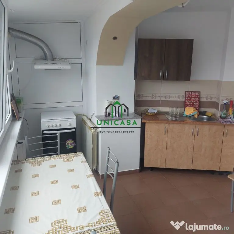Garsoniera Zavoi langa Mall - Ramnicu Valcea (Valcea)