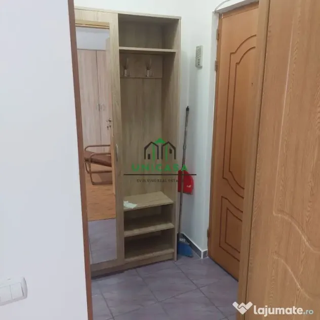 Garsoniera Zavoi langa Mall - Ramnicu Valcea (Valcea)
