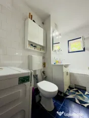 Apartament 3 camere, decomandat, etaj 1, zona Aradului