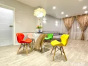 Casa individuala, 166 mp, teren 470mp, P+1- Zona Mehala - Co