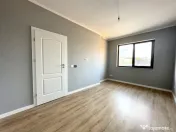 Duplex elegant, 5 camere, 120 mp utili, 309 mp teren - Dumbr