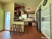 Casa individuala, spatioasa, cu 6 camere, 147 mp utili - zon 