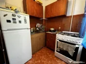 Apartament 2 camere, complet mobilat si utilat, etaj 2 - zon