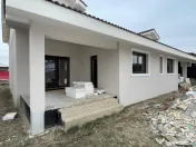 Duplex 4 camere despartit prin camera tehnica - Mosnita Noua 