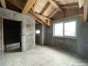 Duplex 4 camere despartit prin camera tehnica - Mosnita Noua 