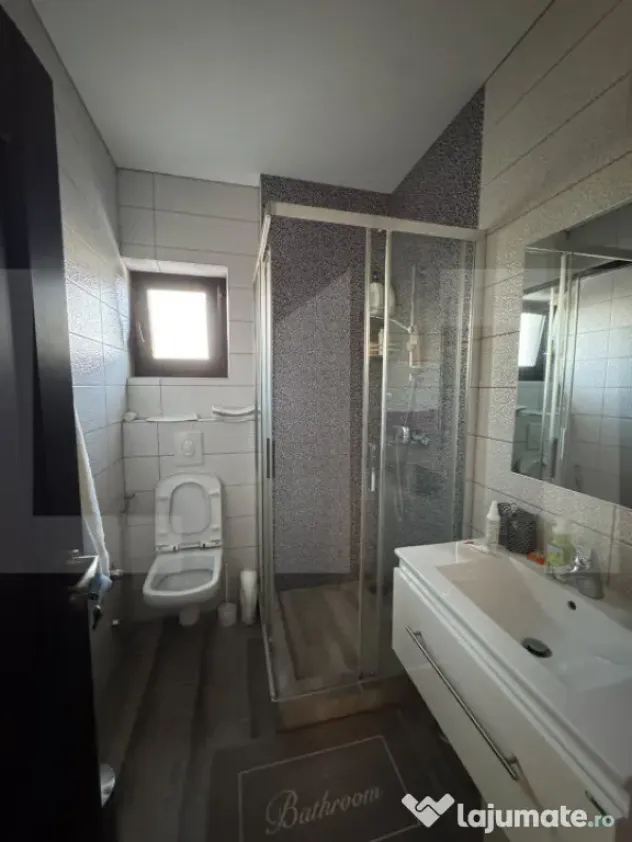 Casă individuală cu 4 camere, teren 1.000 mp, zona Corniș - Botosani (Botosani)