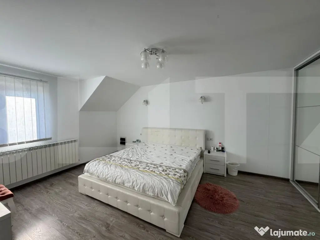 Casă individuală cu 4 camere, teren 1.000 mp, zona Corniș - Botosani (Botosani)
