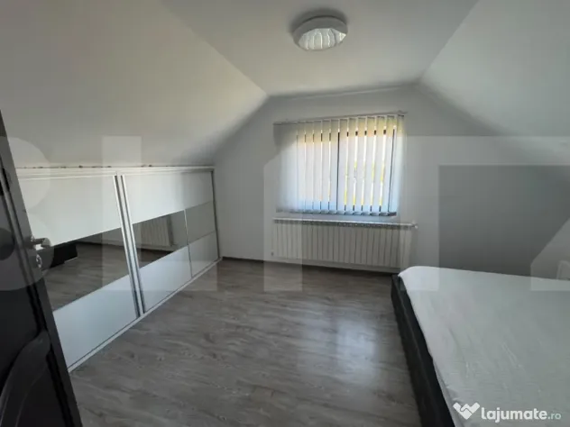 Casă individuală cu 4 camere, teren 1.000 mp, zona Corniș - Botosani (Botosani)