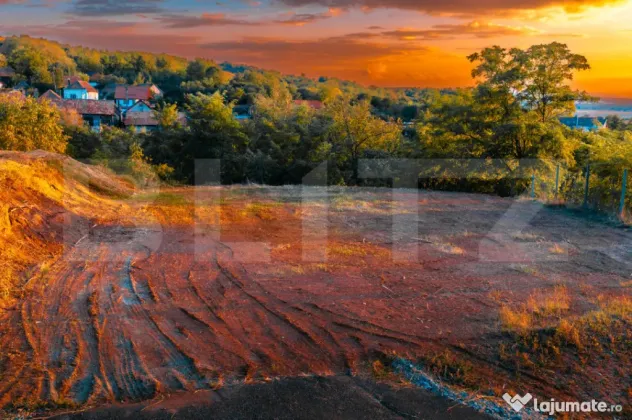 Teren intravilan pentru casă, lângă pădure, la doar 7 mi - Drambar (Alba)