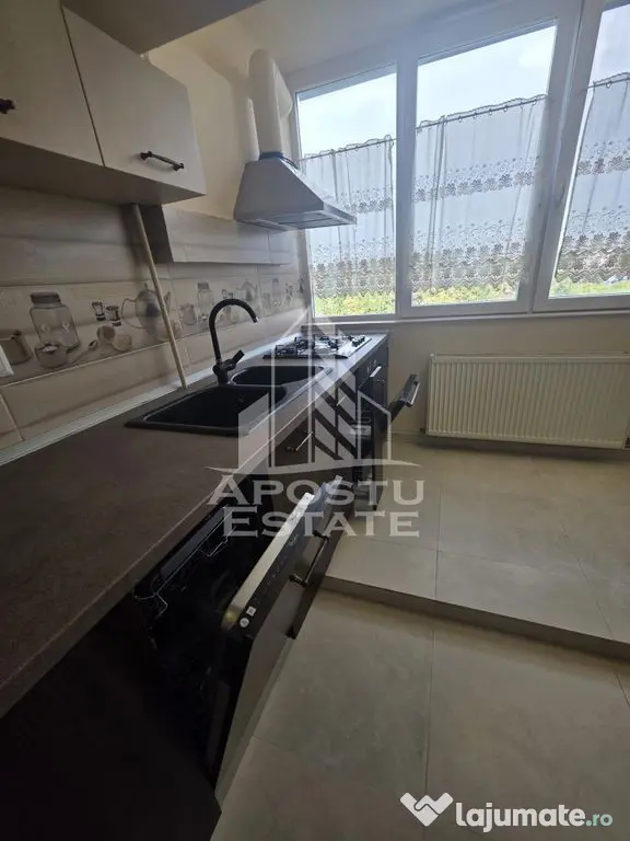 Apartament cu 3 camere de inchiriat - Zona Lipovei - Timisoara (Timis)