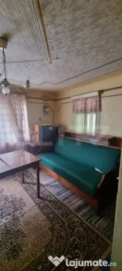 Casa 3 camere,curte,gradina si teren