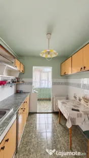 Apartament 3 camere decomandat | 2 Garaje| Lipovei.