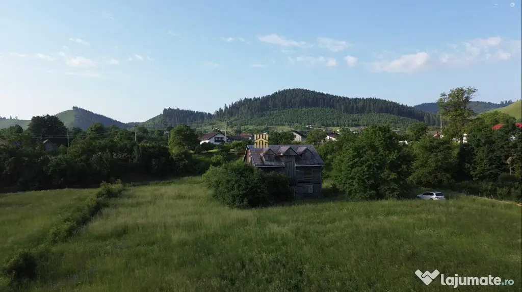 Teren 10.304 mp cu Cas#259; Locuibil#259; de V#226;nzare #23 - Slatina (Suceava)