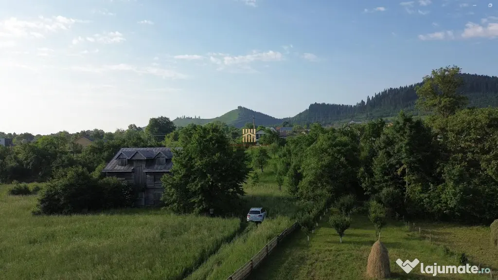 Teren 10.304 mp cu Cas#259; Locuibil#259; de V#226;nzare #23 - Slatina (Suceava)