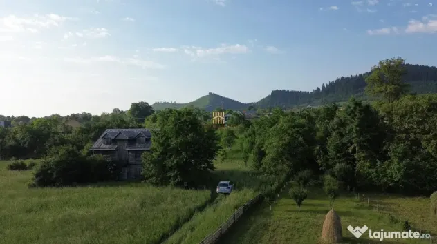 Teren 10.304 mp cu Cas#259; Locuibil#259; de V#226;nzare #23 - Slatina (Suceava)