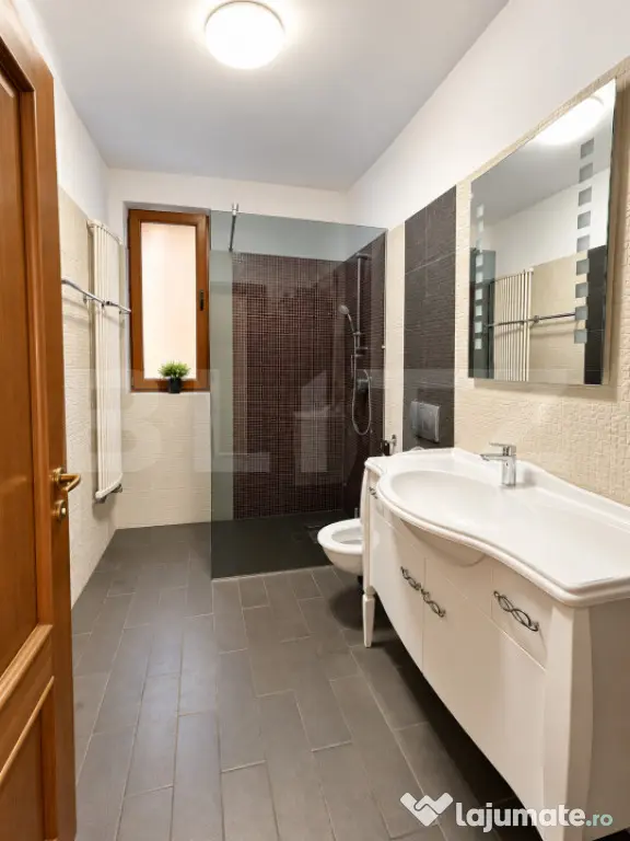 Apartament tip duplex, 3 camere, 116 mp, curte și parcare - Cluj-Napoca (Cluj)