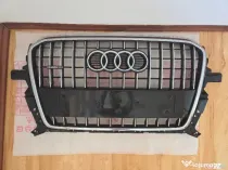 Grila frontala originala Audi Q5 8R S-Line facelift 2012-2018 in stare perfecta