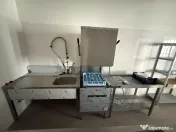 Se vinde mașina de spălat profesională Hobart Ecomax