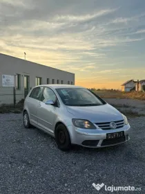 Volkswagen golf 5 plus