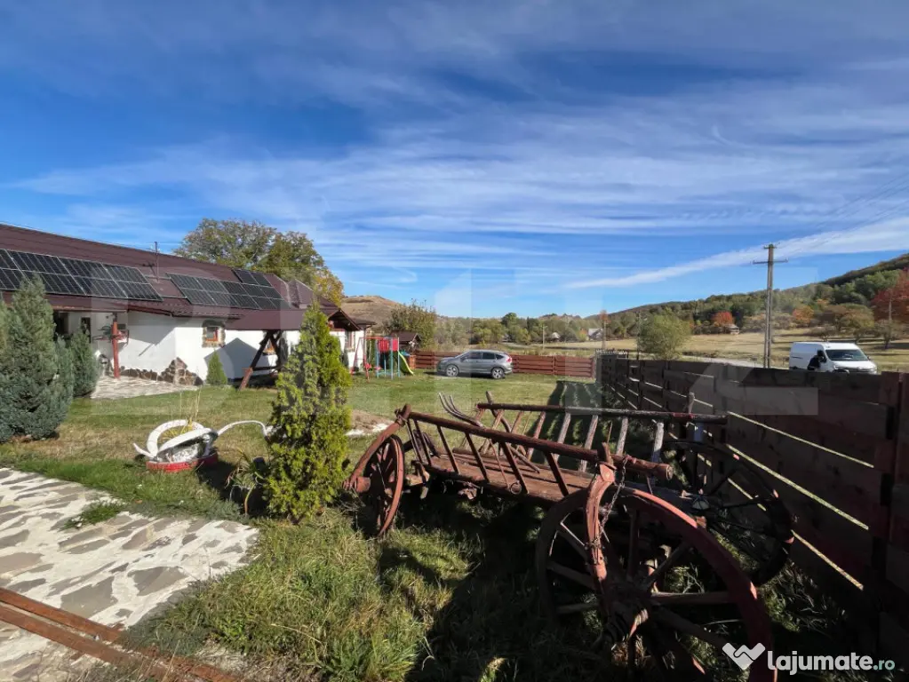 Pensiune rustic-modernă de vânzare în Damiș, Bihor – I - Damis (Bihor)