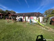 Pensiune rustic-modernă de vânzare în Damiș, Bihor – I 