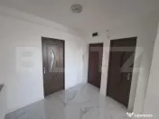 Apartanent cu 3 camere de vanzare,zona Cloșca, 67 mp. 