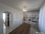 Apartanent cu 3 camere de vanzare,zona Cloșca, 67 mp. 