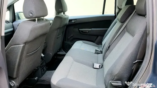 Opel / zafira / 1.7 cdti / 110cp / an 2013 / euro 5 / manuală - Bacau (Bacau)