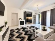 Duplex de v#226;nzare pe parter – 3 camere, curte proprie de 