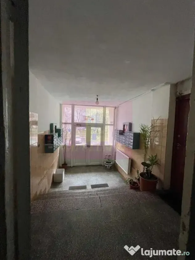 Apartament Vitan 3 Camere, aproape de metrou - Bucuresti (Bucuresti-Ilfov)