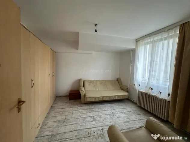 Resita, Apt. 2 cam. cf.2, Parter Inalt, Moroasa - Resita (Caras-Severin)