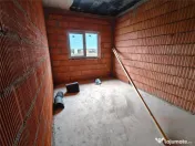 Duplex in zona excelenta - bucatarie separata - toate utilit