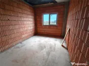 Duplex in zona excelenta - bucatarie separata - toate utilit
