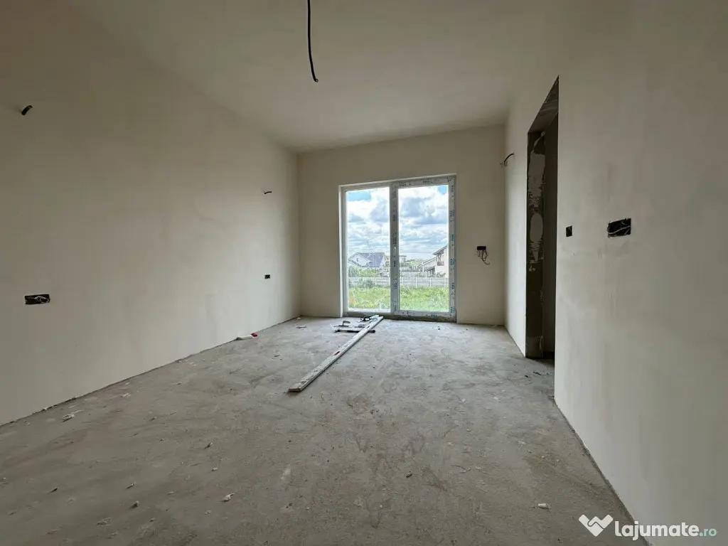 Duplex | 5 Camere | Parter+Etaj+Pod | Toate utilitatile | 3 - Sacalaz (Timis)