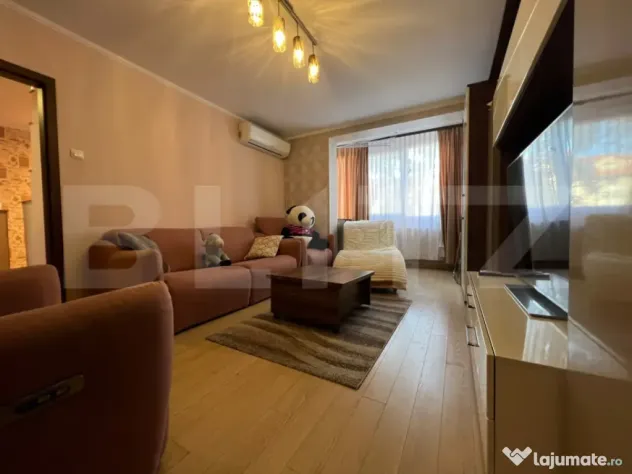 Apartament cu 3 camere, 69 mp, zona Cantemir - Oradea (Bihor)