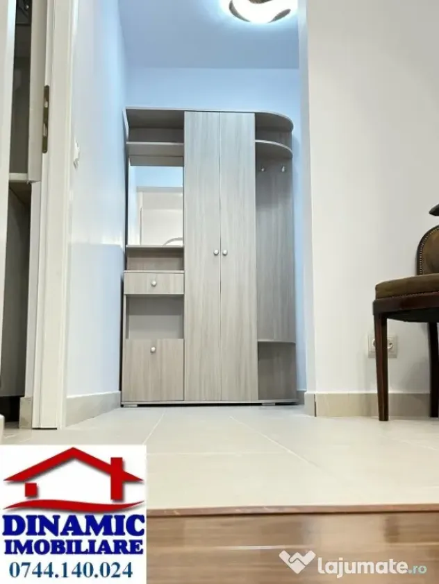 Ap 3 cam, ultracentral, et 8. Preț 450 eur/lunar - Piatra-Neamt (Neamt)