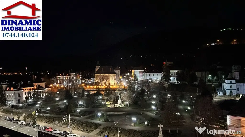 Ap 3 cam, ultracentral, et 8. Preț 450 eur/lunar - Piatra-Neamt (Neamt)