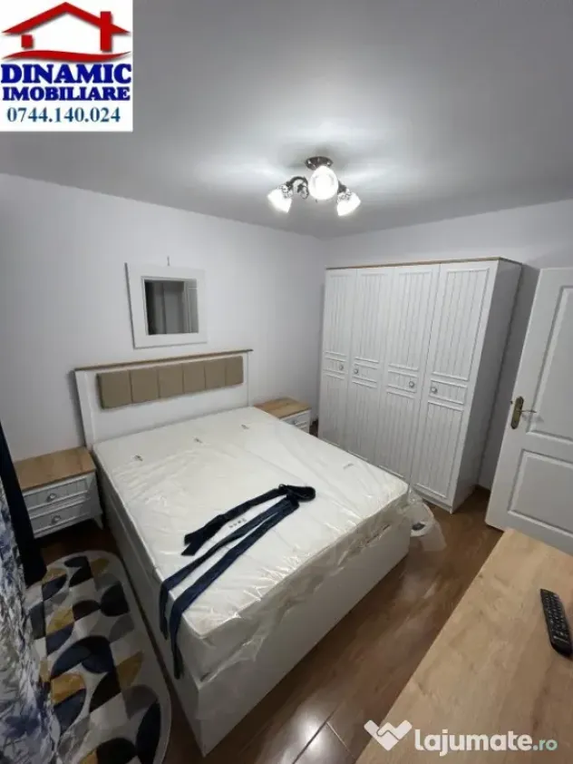 Ap 3 cam, ultracentral, et 8. Preț 450 eur/lunar - Piatra-Neamt (Neamt)