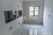 Aprtament cu doua camere in bloc nou zona Pietricica. 